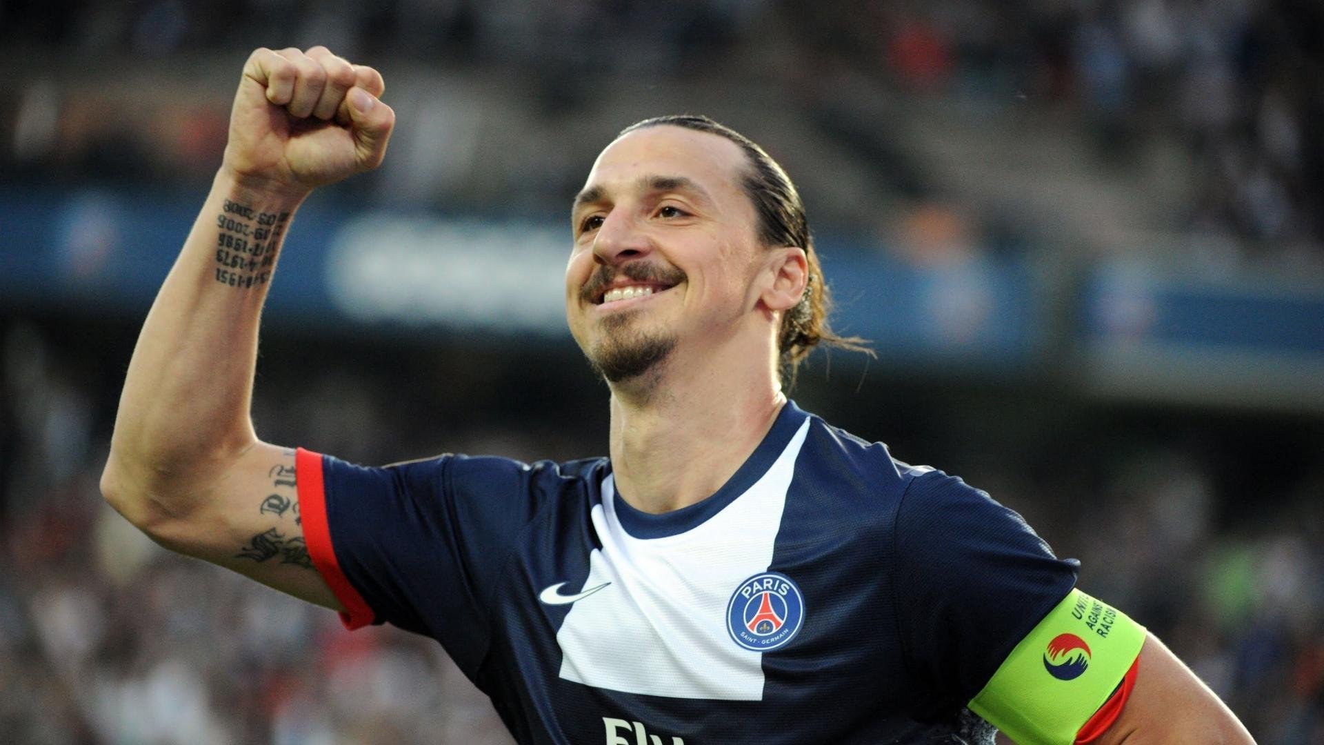 法甲蓝血豪门：战术革新引领潮流，蓝血大牌